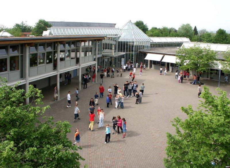 files/wegweiser-beruf/_inhalte/bilder/schulen/Bild WRS Kirchheim Schule auf dem Laiern.jpg files/wegweiser-beruf/_inhalte/bilder/schulen/Bild WRS Kirchheim Schule auf dem Laiern.jpg